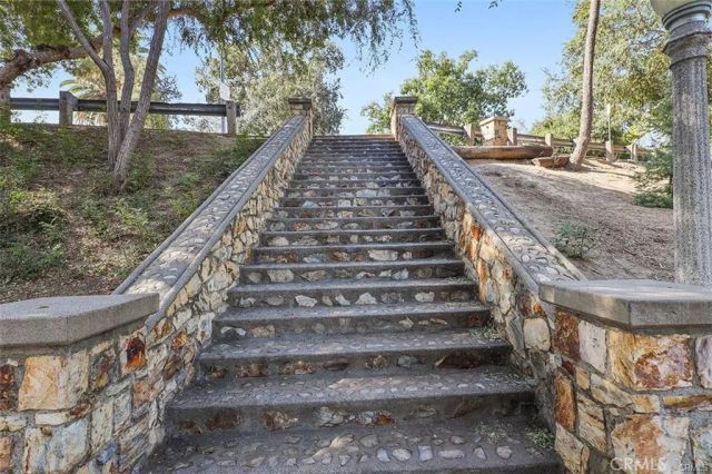1360 Shadow Lane G, Fullerton, CA 92831