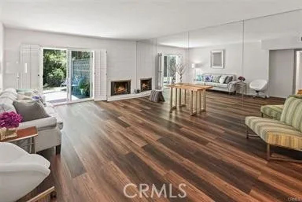 1360 Shadow Lane G, Fullerton, CA 92831