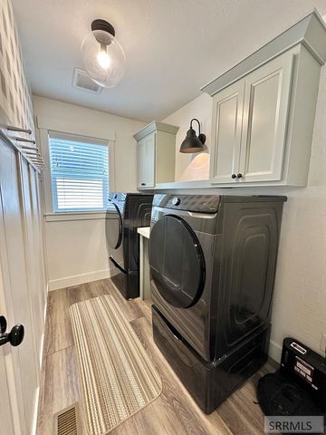 2737 Pinfire Creek, Ammon, ID 83406