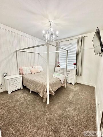 2737 Pinfire Creek, Ammon, ID 83406