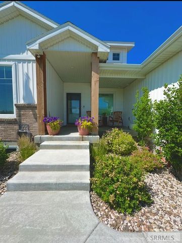 2737 Pinfire Creek, Ammon, ID 83406
