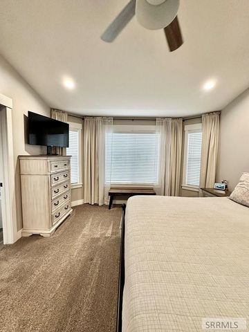 2737 Pinfire Creek, Ammon, ID 83406