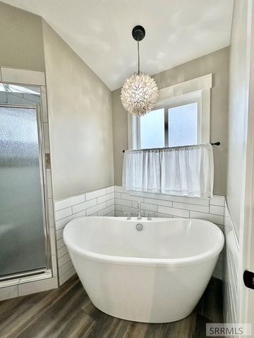 2737 Pinfire Creek, Ammon, ID 83406