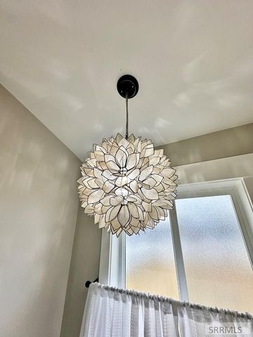 2737 Pinfire Creek, Ammon, ID 83406