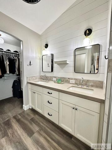 2737 Pinfire Creek, Ammon, ID 83406