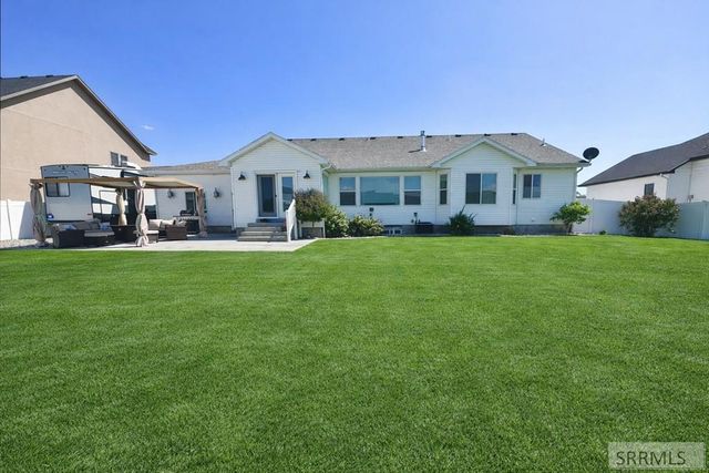 2737 Pinfire Creek, Ammon, ID 83406