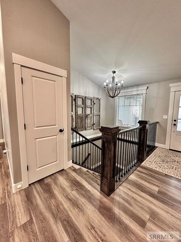 2737 Pinfire Creek, Ammon, ID 83406