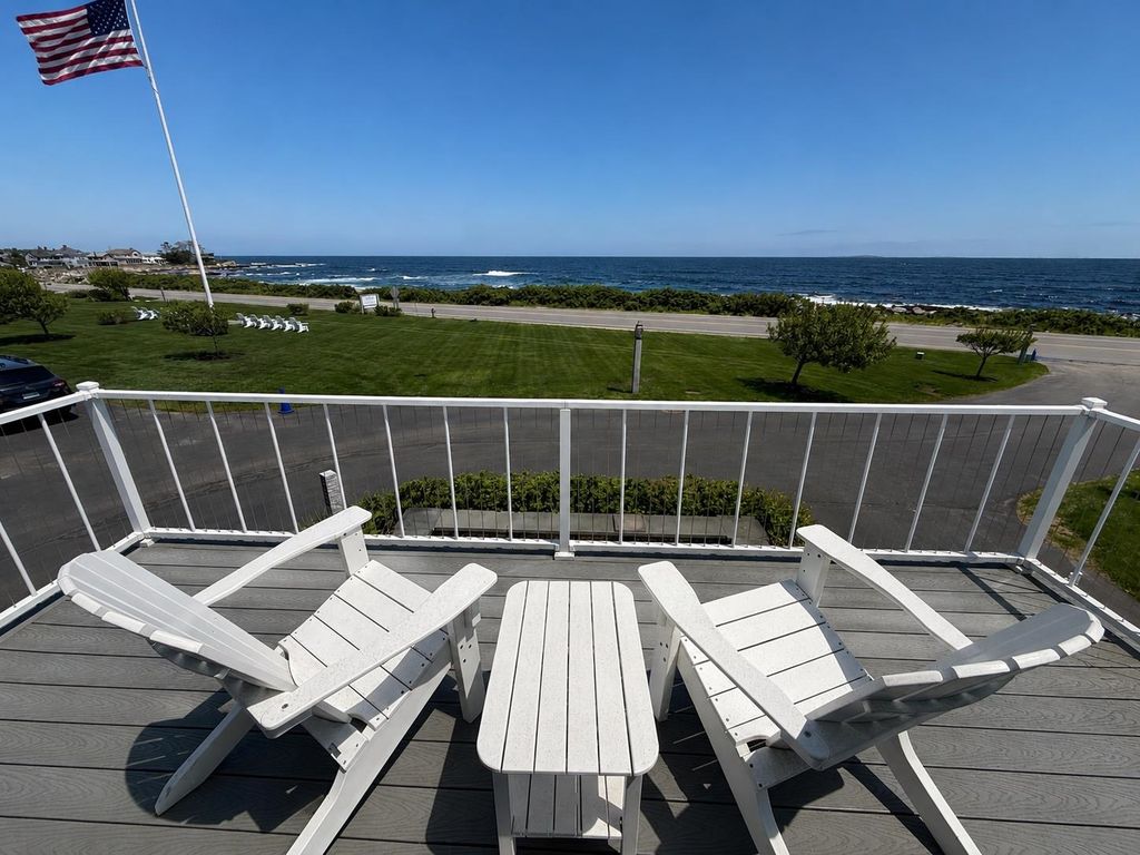 Image 18 of property listing at 1381 Ocean Blvd Unit 17, Rye, NH 03870