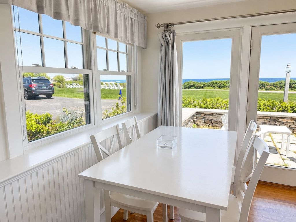 Image 8 of property listing at 1381 Ocean Blvd Unit 17, Rye, NH 03870