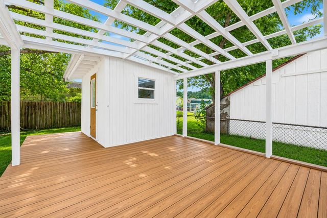 7630 Canal Street, Houston, TX 77012