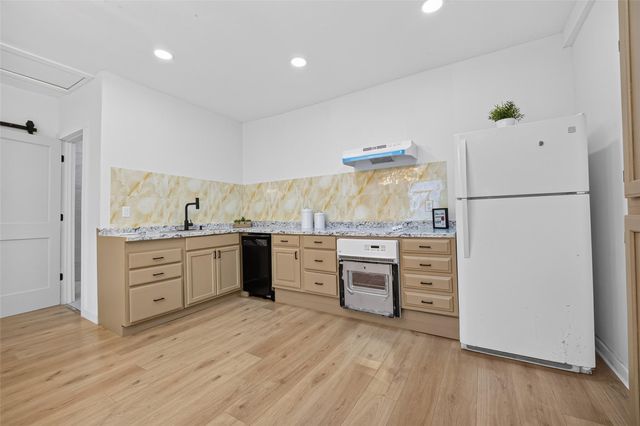 7630 Canal Street, Houston, TX 77012