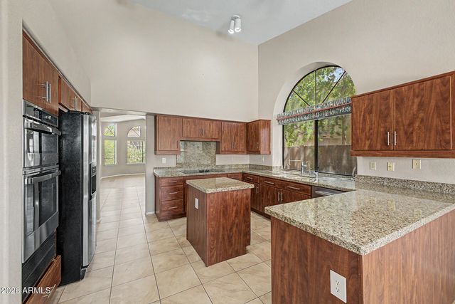 12741 E JENAN Drive, Scottsdale, AZ 85259