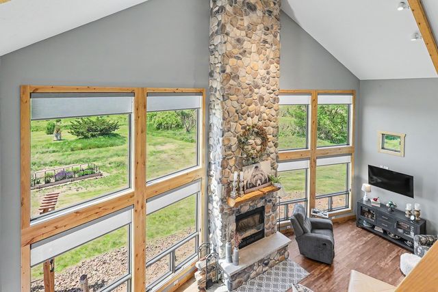 1748 Jesup Drive, Knoxville, IA 50138