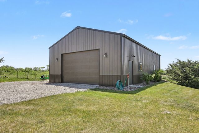 1748 Jesup Drive, Knoxville, IA 50138
