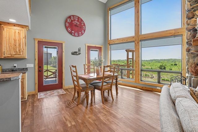 1748 Jesup Drive, Knoxville, IA 50138