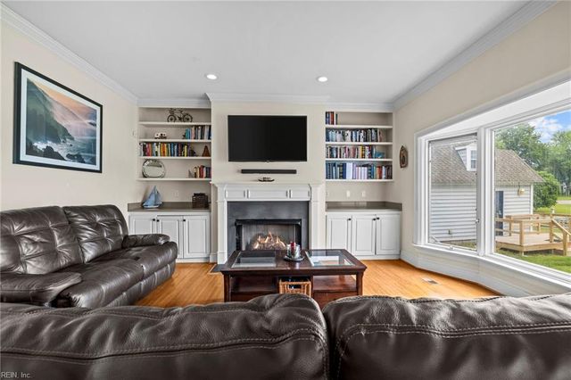 200 Congress AVE, Hampton, VA 23669