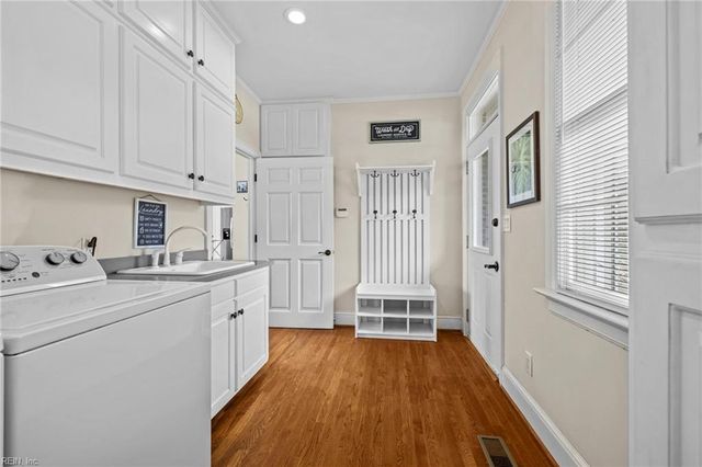 200 Congress AVE, Hampton, VA 23669