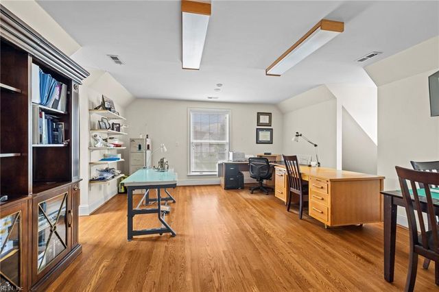 200 Congress AVE, Hampton, VA 23669