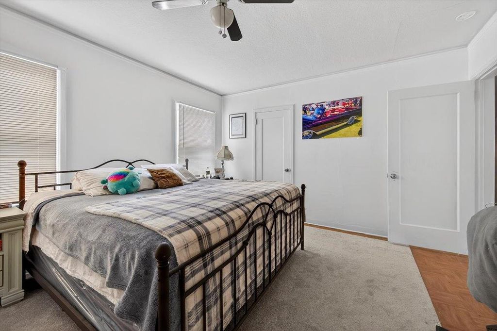 Image 32 of property listing at 630 S Fruit Avenue, Fresno, CA 93706