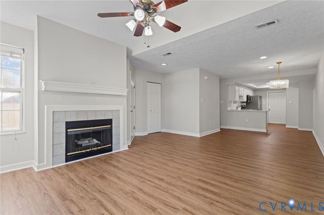 1530 Patriot Cir, Glen Allen, VA 23059