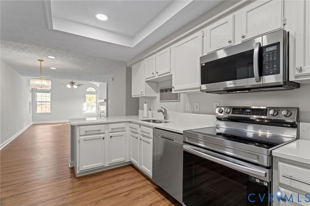 1530 Patriot Cir, Glen Allen, VA 23059