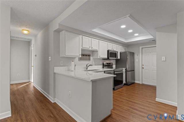 1530 Patriot Cir, Glen Allen, VA 23059