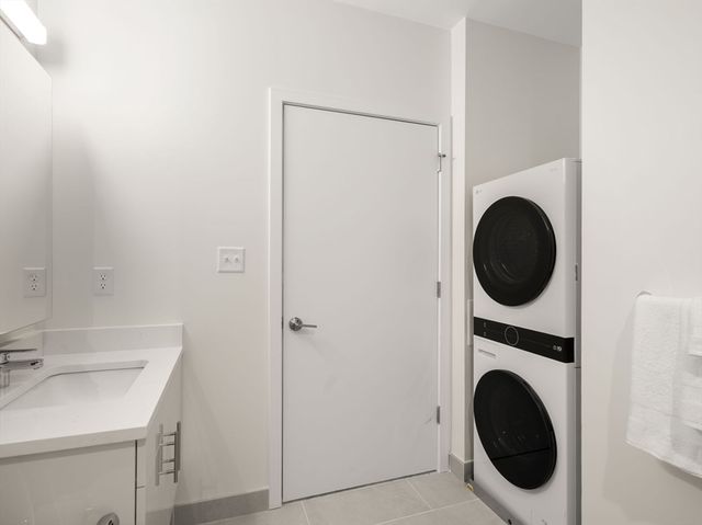 1151 Walnut 302, Newton, MA 02461