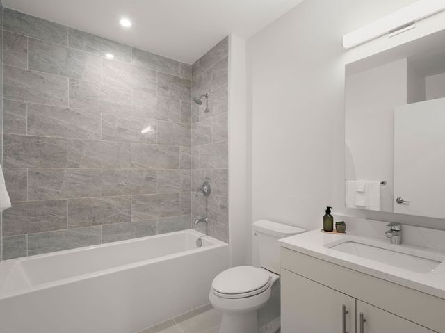1151 Walnut 302, Newton, MA 02461
