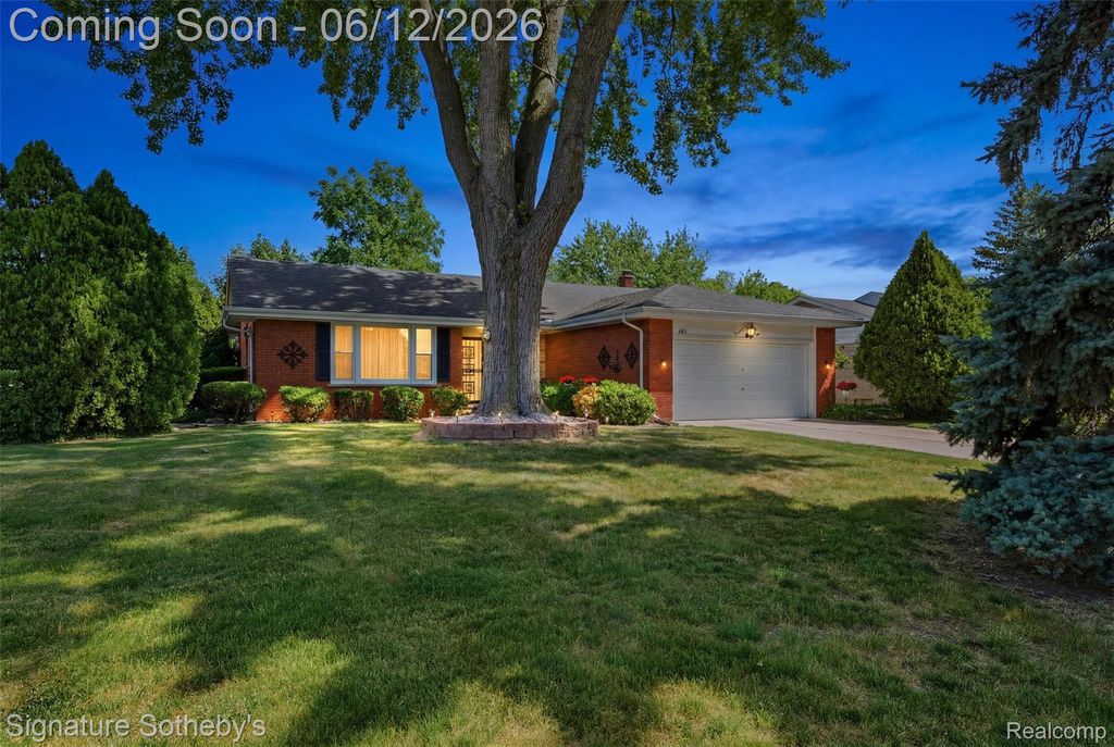 6344 Campus Drive, Dearborn Heights, MI 48127