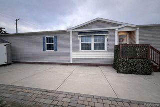 49895 Fox Trail, Shelby Charter Township, MI 48315