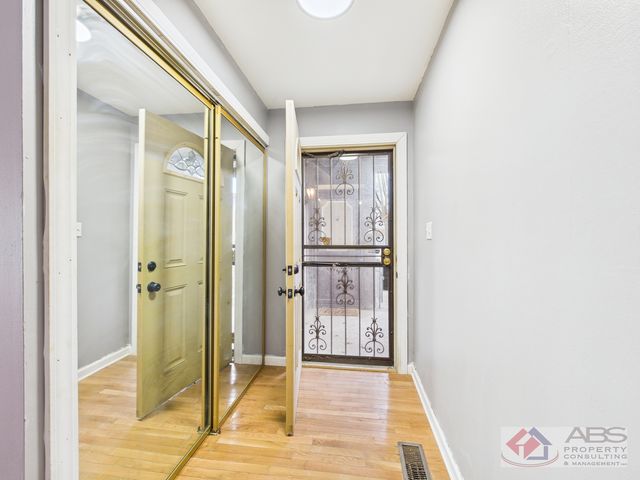 4116 192nd Court 211, Country Club Hills, IL 60478