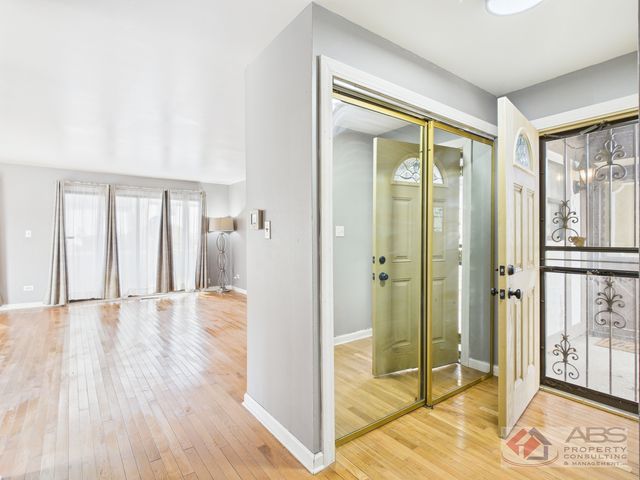 4116 192nd Court 211, Country Club Hills, IL 60478