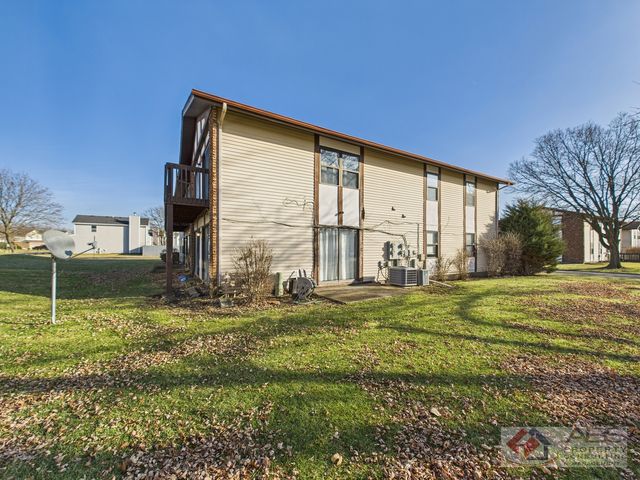 4116 192nd Court 211, Country Club Hills, IL 60478