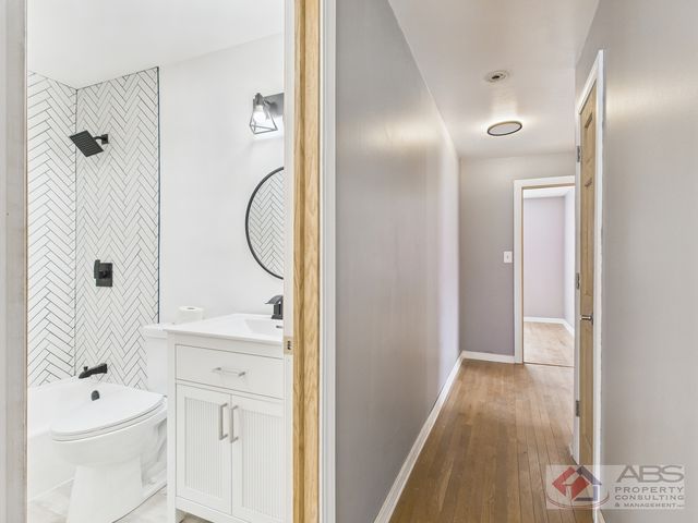 4116 192nd Court 211, Country Club Hills, IL 60478