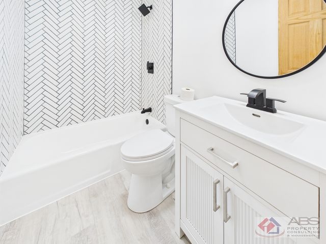 4116 192nd Court 211, Country Club Hills, IL 60478