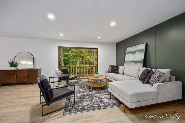 2085 Jamestown Drive Se, City Of Kentwood, MI 49508