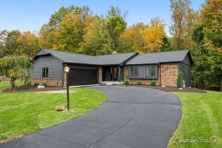 2085 Jamestown Drive Se, City Of Kentwood, MI 49508