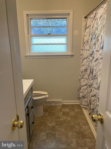 113 DEROSA DR, Vineland, NJ 08360