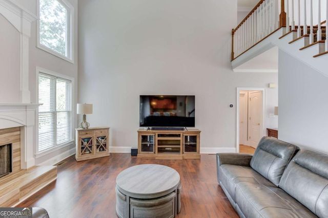5111 Cabot Creek Drive, Buford, GA 30518