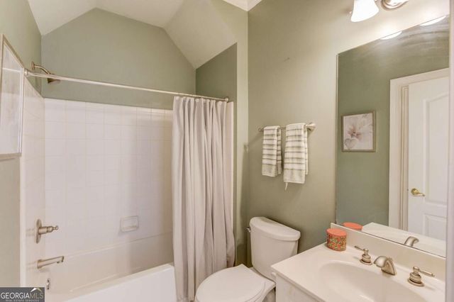 5111 Cabot Creek Drive, Buford, GA 30518