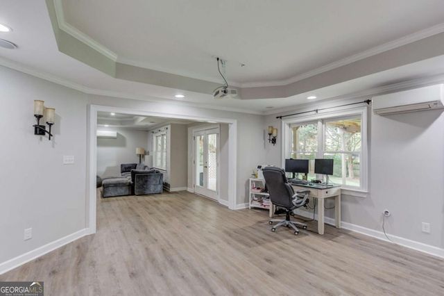 5111 Cabot Creek Drive, Buford, GA 30518