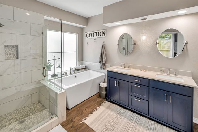 2807 Stonehurst Drive, Grapevine, TX 76051