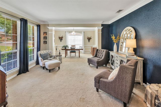 2807 Stonehurst Drive, Grapevine, TX 76051