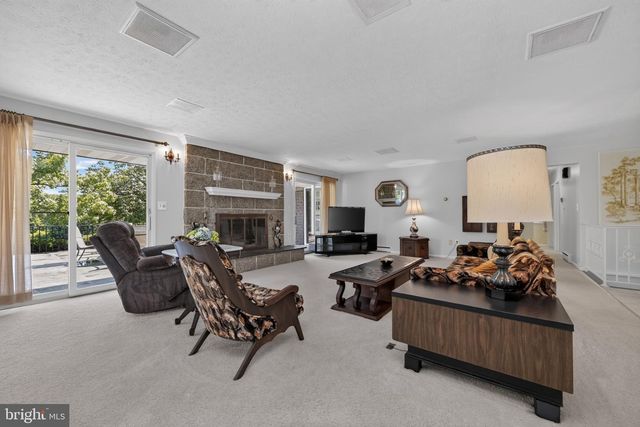 4212 DUSTIN RD, Burtonsville, MD 20866