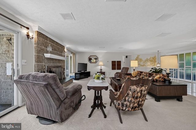4212 DUSTIN RD, Burtonsville, MD 20866