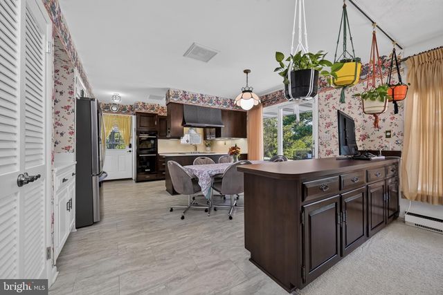 4212 DUSTIN RD, Burtonsville, MD 20866