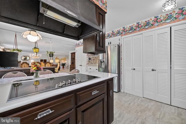 4212 DUSTIN RD, Burtonsville, MD 20866