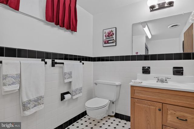 4212 DUSTIN RD, Burtonsville, MD 20866