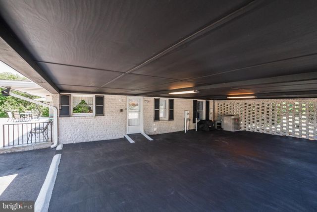 4212 DUSTIN RD, Burtonsville, MD 20866