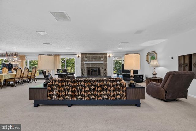 4212 DUSTIN RD, Burtonsville, MD 20866